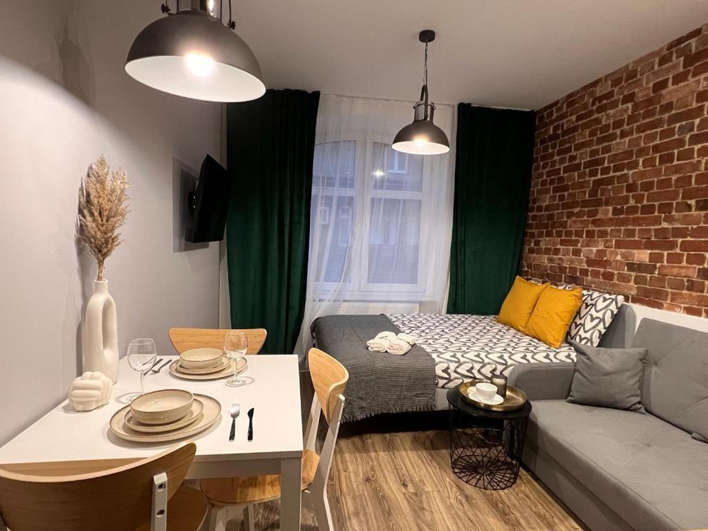 Green Hill Apartments Katowice Ngoại thất bức ảnh