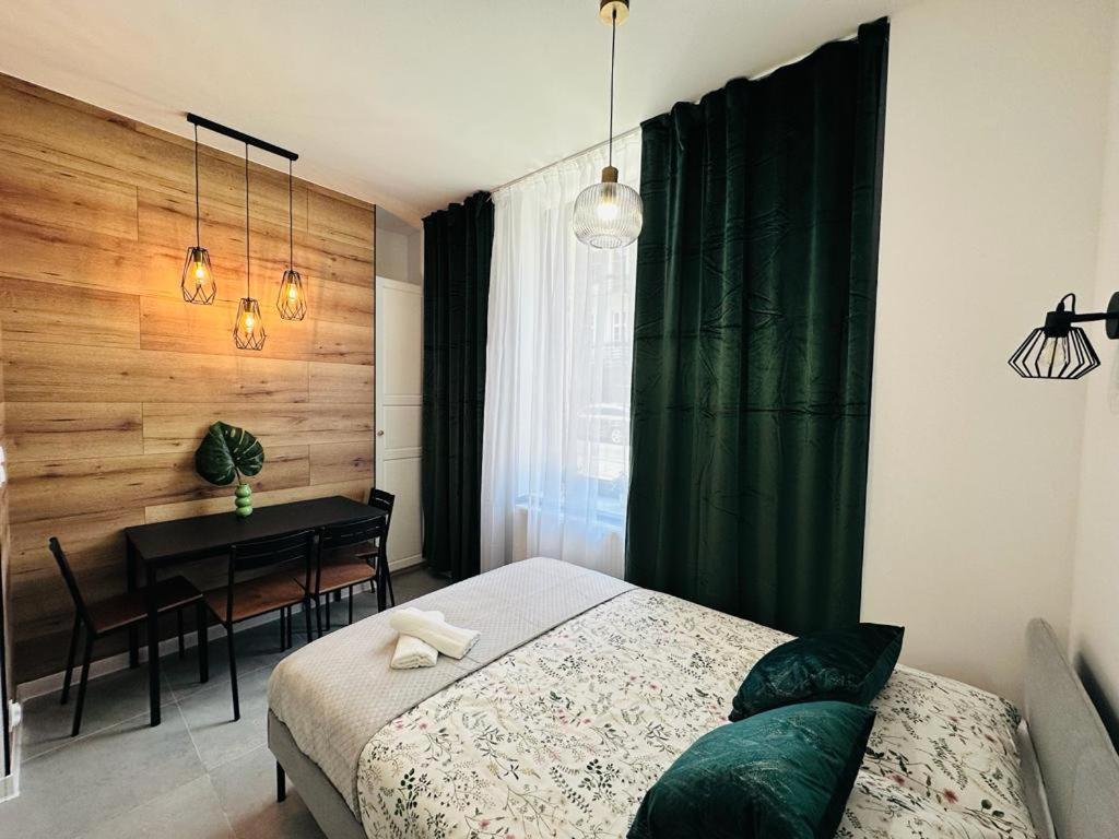 Green Hill Apartments Katowice Ngoại thất bức ảnh